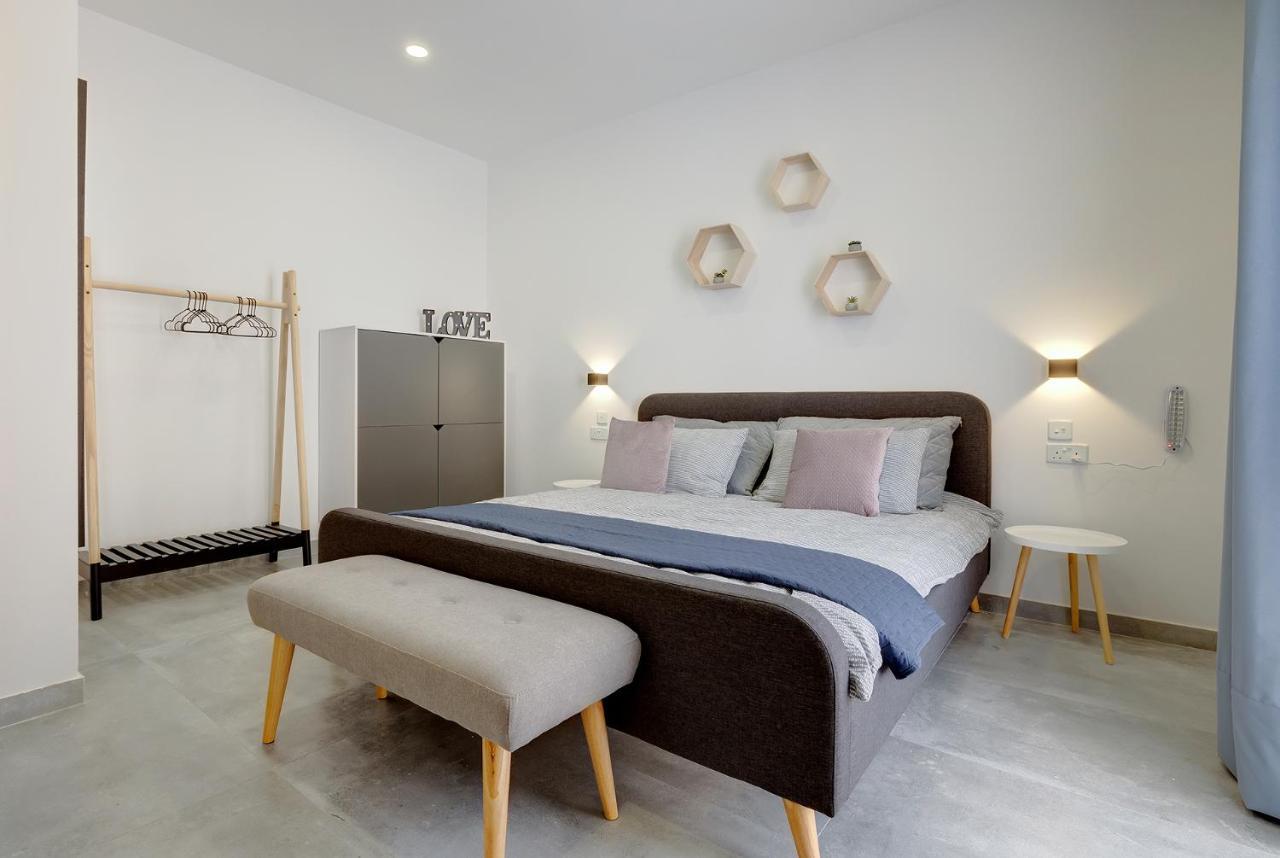 Perfect Location, Idyllic 2Br Apartment Слима Экстерьер фото
