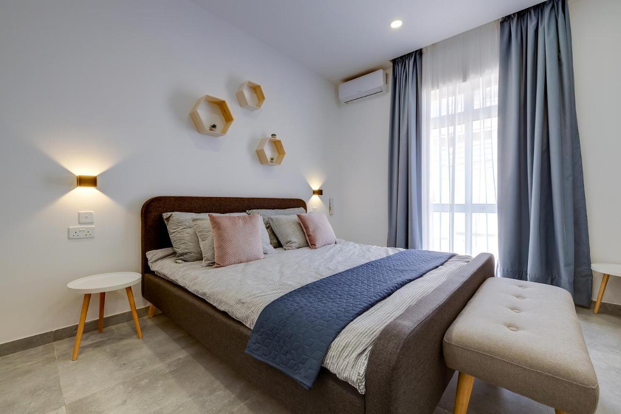 Perfect Location, Idyllic 2Br Apartment Слима Экстерьер фото